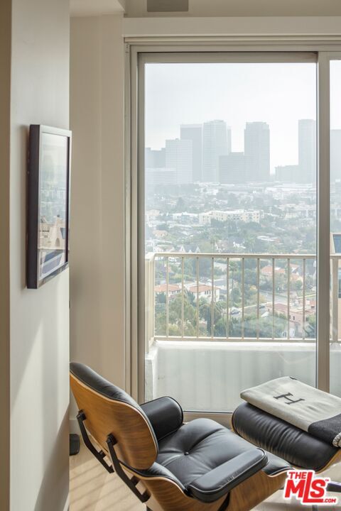 Building Photo - 10501 Wilshire Blvd