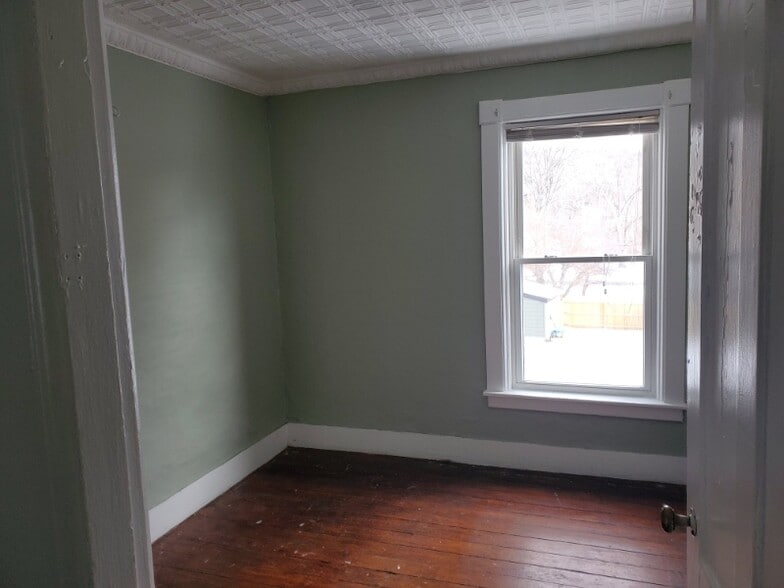 Building Photo - 68 South St