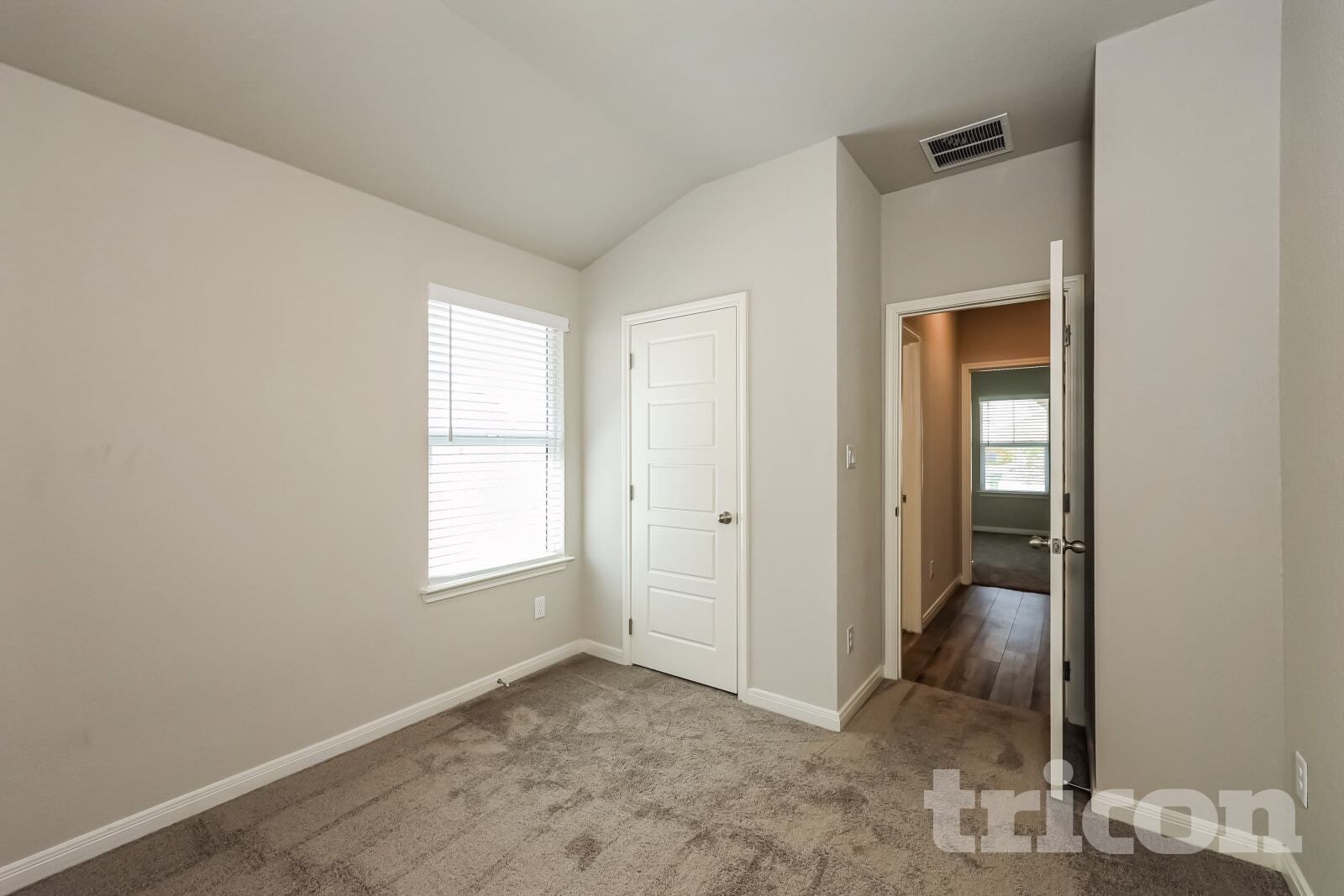 Building Photo - 5818 Nyla Wy