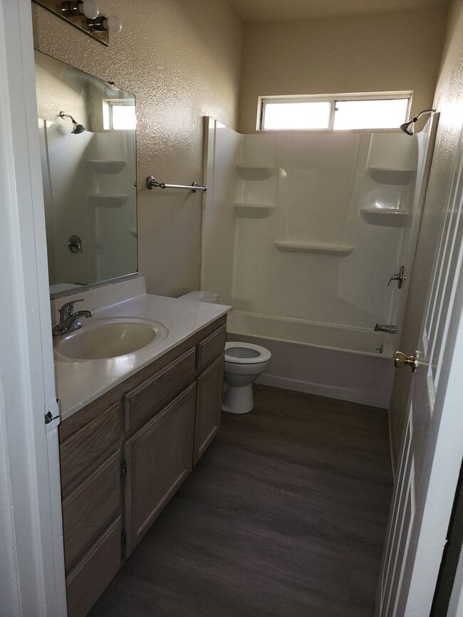 Building Photo - Coming soon!! 3 Bedroom, 2 Bath 2 Car Gara...