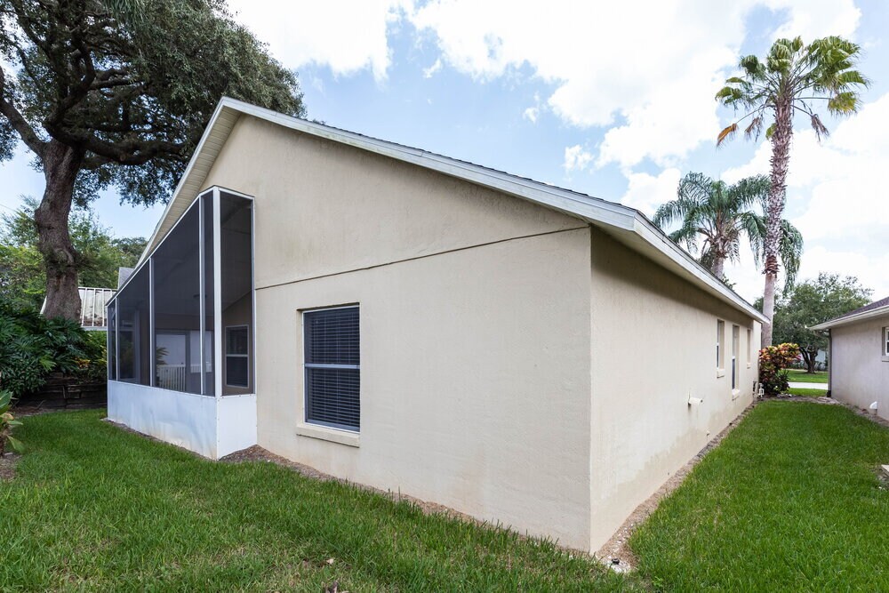 Building Photo - 338 Lakebreeze Cir
