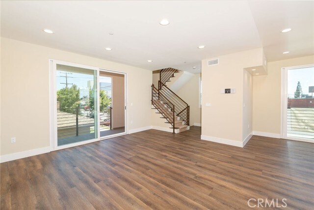 Building Photo - 11845 Grevillea Ave