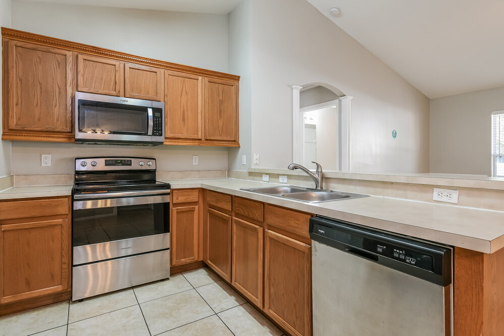 Building Photo - 926 Willow Run St