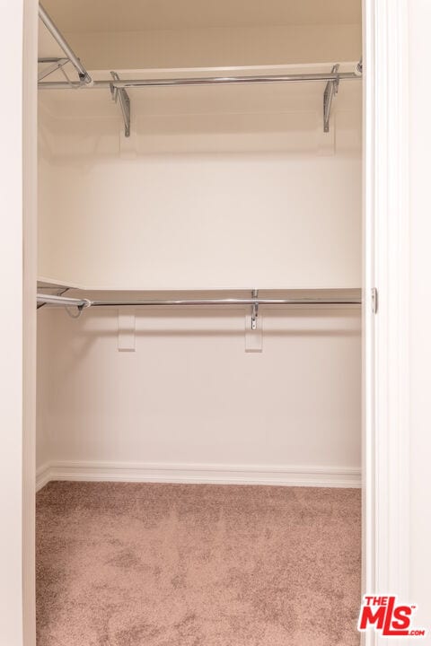 Building Photo - 234 E Tamarack Ave