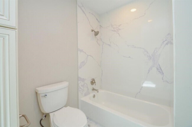 Building Photo - 15735 Tanya Cir