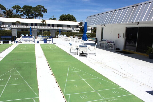 Building Photo - 2929 SE Ocean Blvd