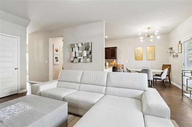 Building Photo - 151 Humphry Ct