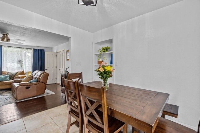 Building Photo - Spacious 4-Bedroom Home with Saltwater Pool & Large Fenced Yard