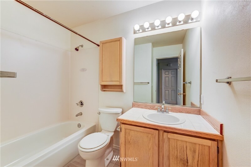Building Photo - 4123 Fieldstone Dr