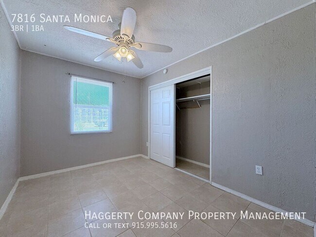 Building Photo - 7816 Santa Monica Ct