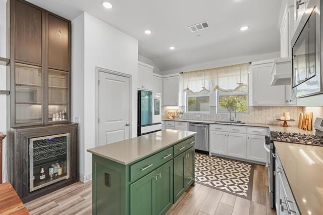 Building Photo - 1029 3rd St