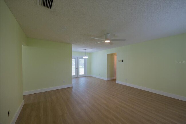 Building Photo - 119 Stafford Dr