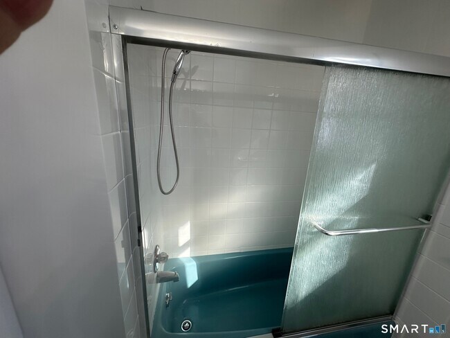 Building Photo - 161 Brion Dr