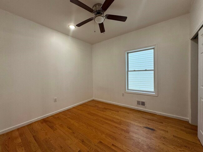 Building Photo - 58 Bostwick Ave