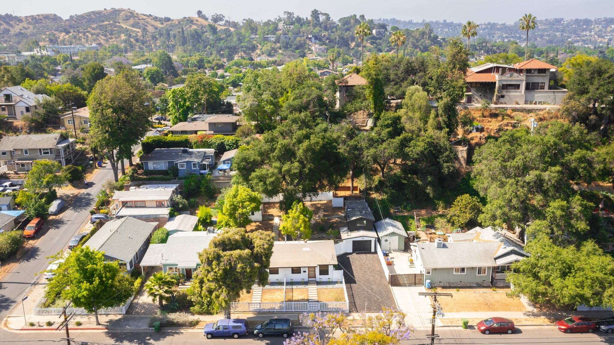 Building Photo - 1942 Chickasaw Ave