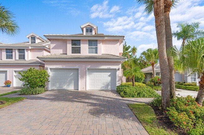 Building Photo - 3108 Fairway Dr N