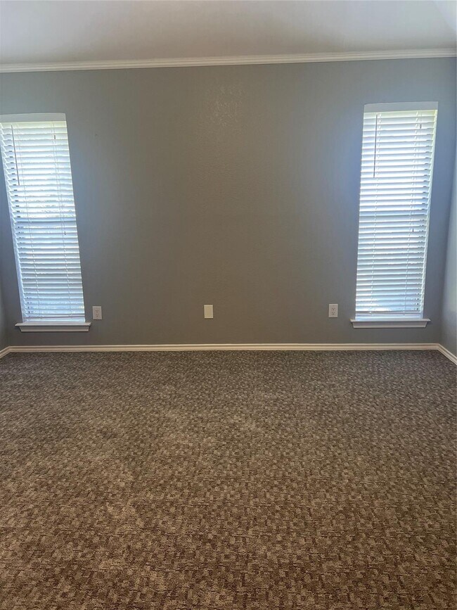 Building Photo - 6201 Baymar Ln