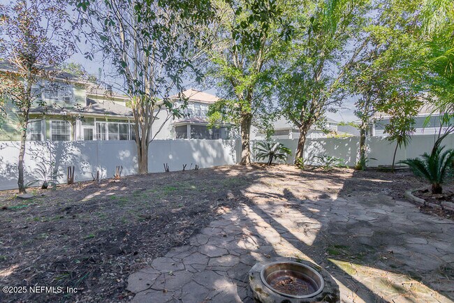 Building Photo - 6285 Wedmore Rd