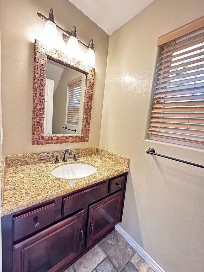Building Photo - Downtown Huntington Beach - Beachfront Gorgeous Home - Stunning Remodel!!!