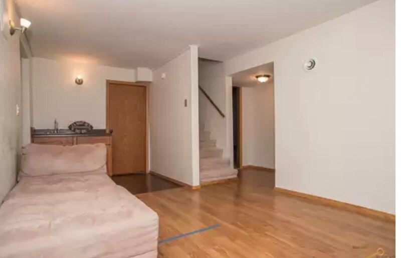 Building Photo - 1020 N 7th St