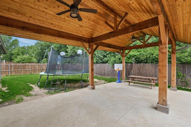 Building Photo - 812 Coppin Dr