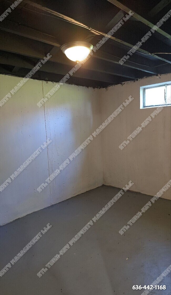 Building Photo - 9414 Altonwood Dr