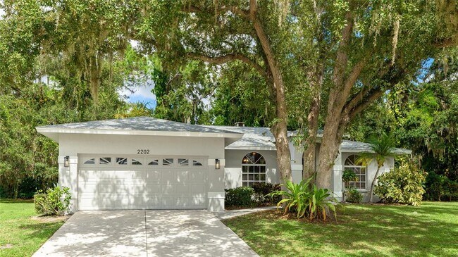 Building Photo - 2202 Cork Oak St W