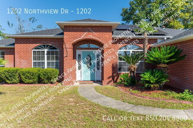 Building Photo - 1202 Northview Dr