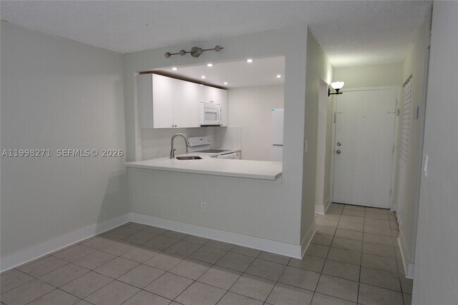 Building Photo - 4550 NW 9th St