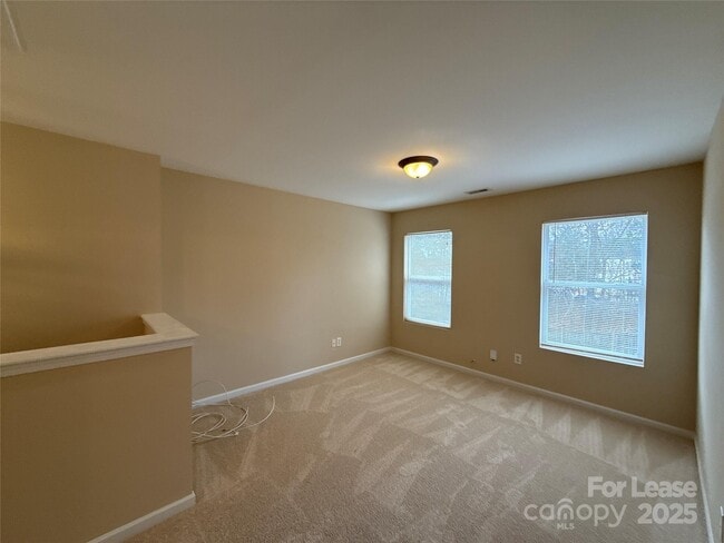 Building Photo - 13802 Plowdon Ct