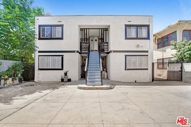 Building Photo - 2625 San Marino St
