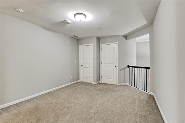 Building Photo - 1237 Foxcroft Ln