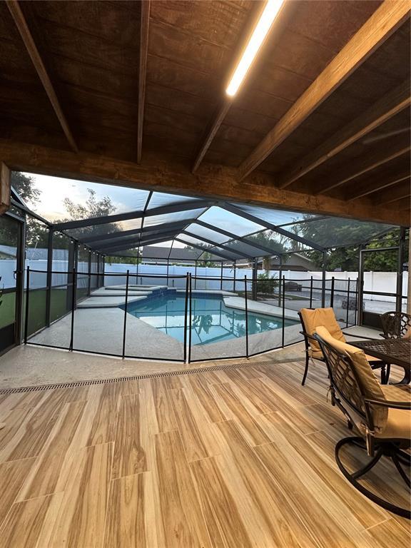 Building Photo - 753 Isleton Dr