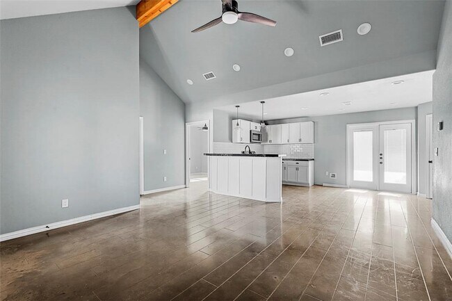 Building Photo - 6301 Hunterwood Dr