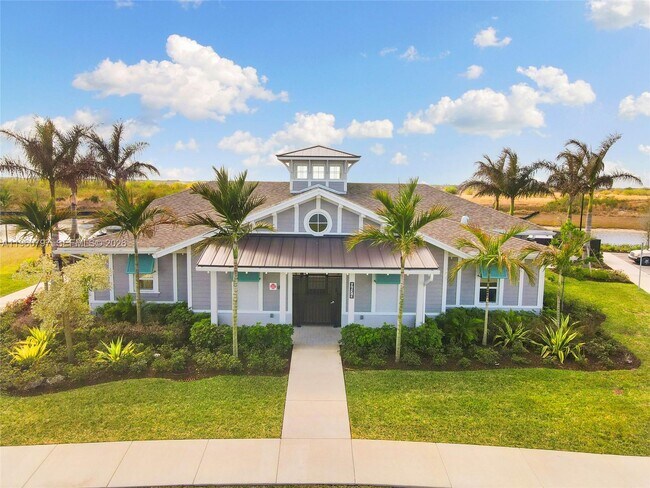 Building Photo - 13461 SW Bally Dr