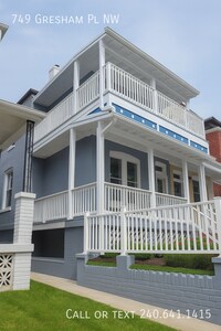 Building Photo - 749 Gresham Pl NW