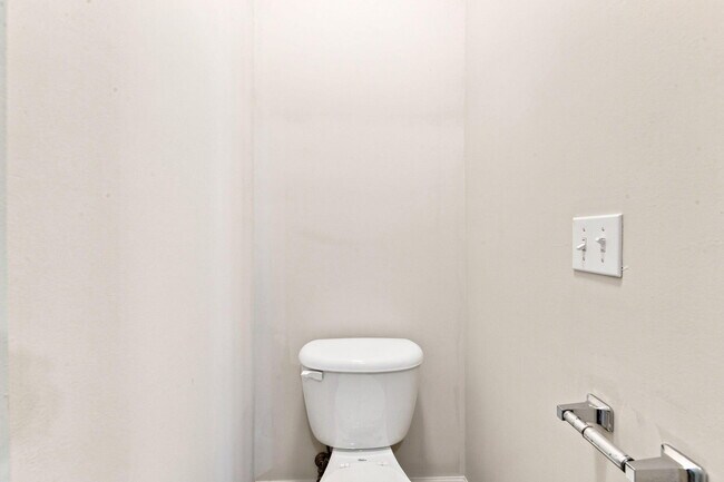 Building Photo - 309 Legato Dr