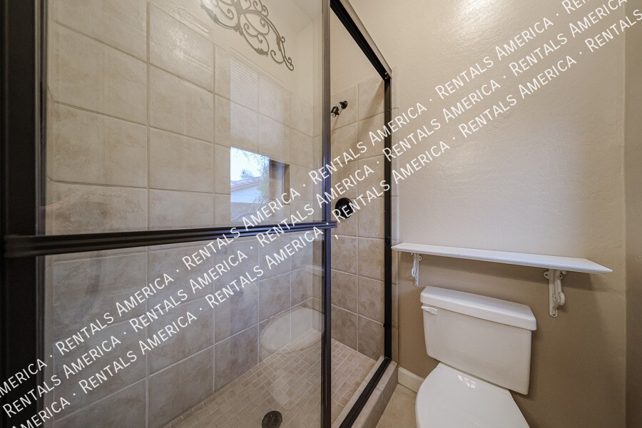 Building Photo - 7931 E Stonecliff Cir