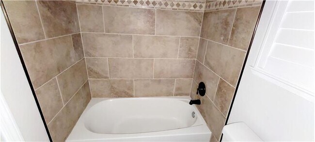 Building Photo - 1570 Barkley Ln