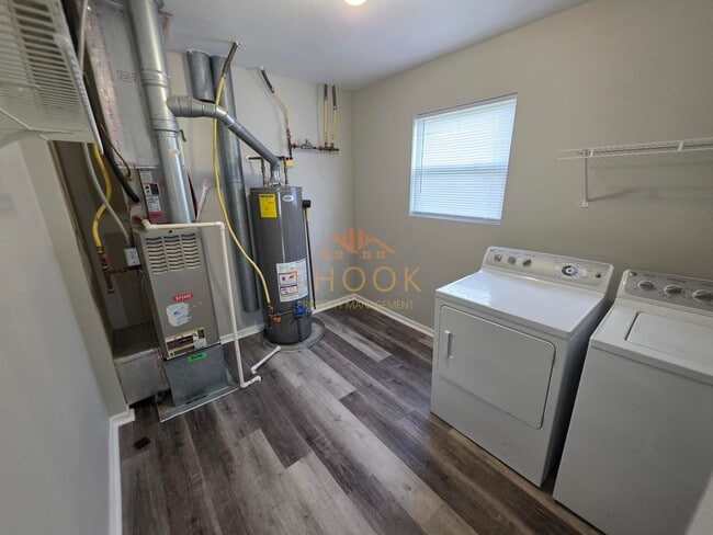 Building Photo - 3BR/2BA HOME IN LAFAYETTE'S SOUTH SIDE
