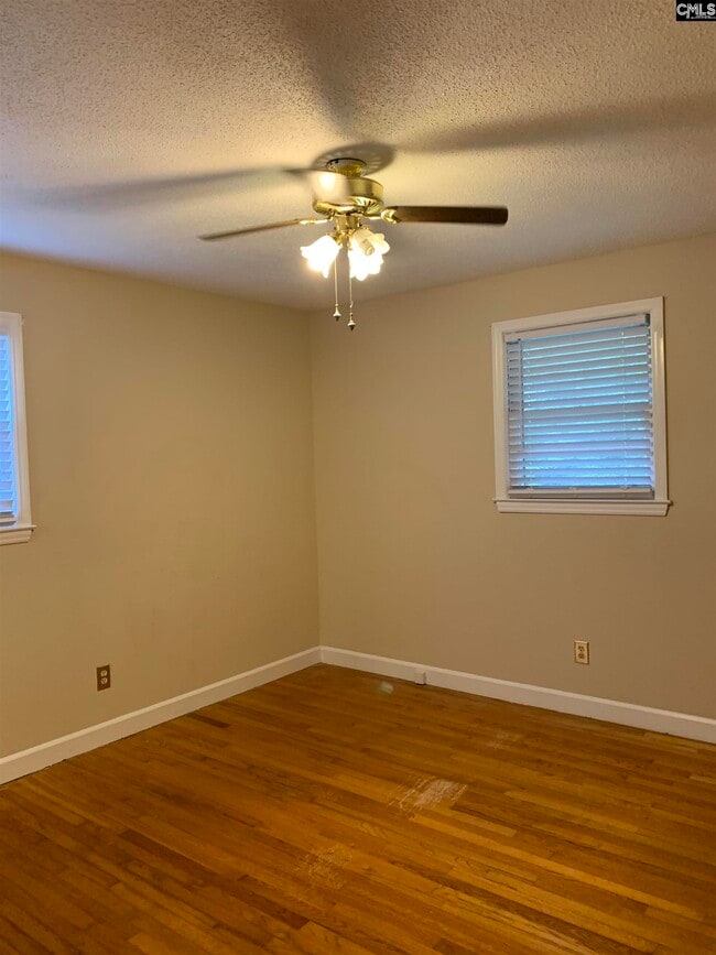 Building Photo - 1031 Delta Dr