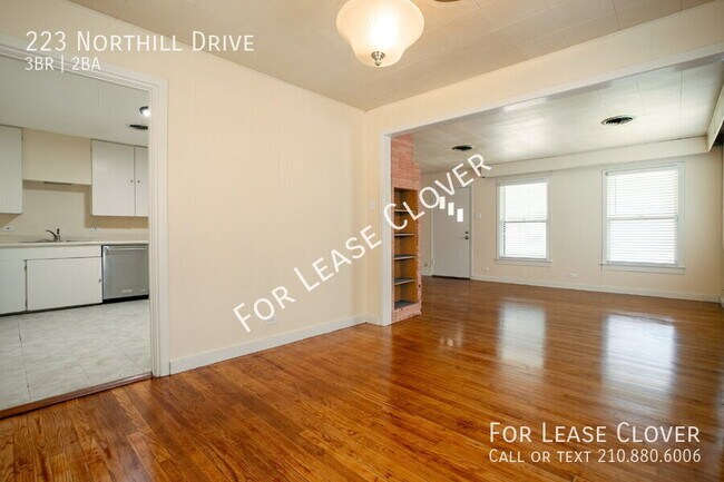 Building Photo - 223 Northill Dr