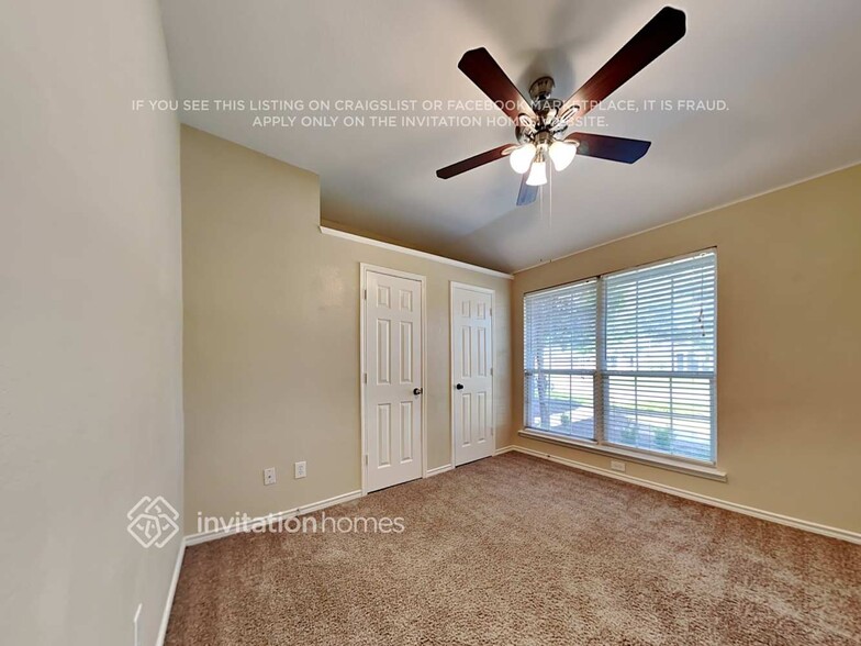 Building Photo - 2805 Beacon Hill Dr