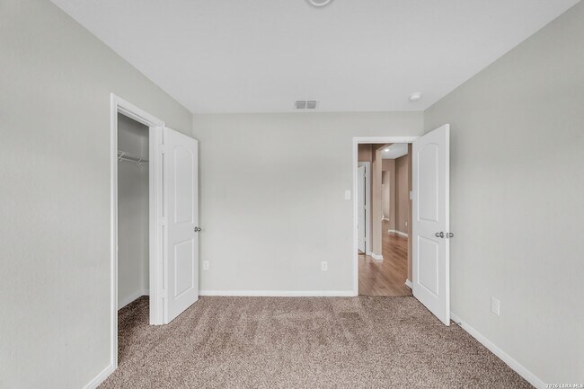 Building Photo - 9326 Nubuck Br