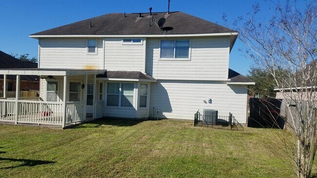 Building Photo - 4015 Redwood Arbor Ln