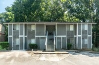 Building Photo - 733 Pointe Ct