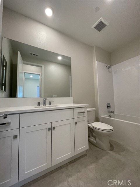 Building Photo - 145 Denali