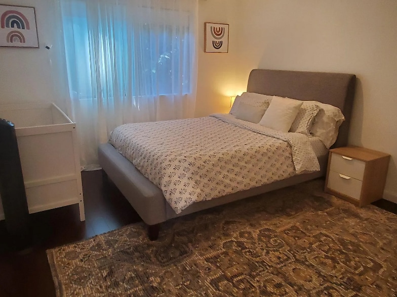 Building Photo - 5111 23rd Ave W