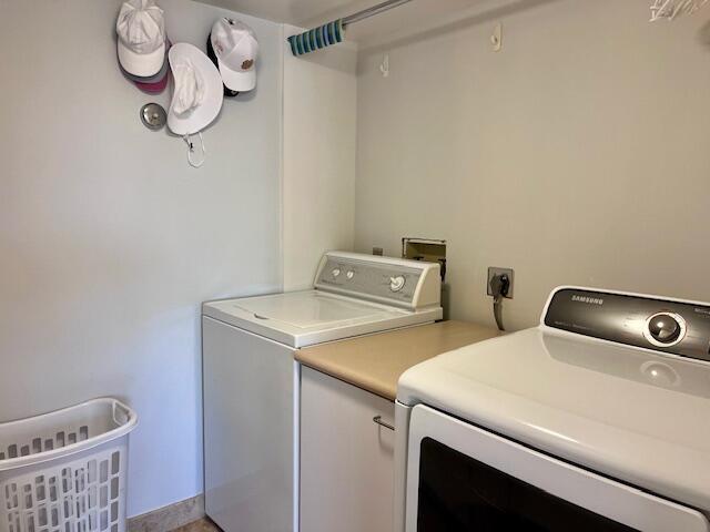 Building Photo - 4000 N Ocean Dr