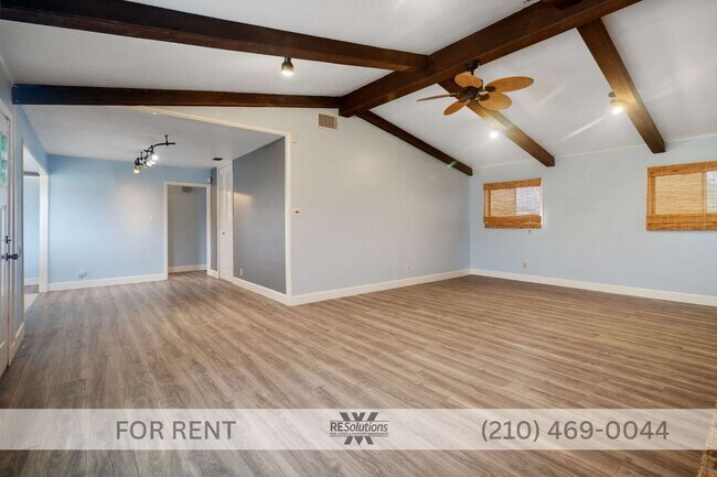 Building Photo - 800 Brooks Ave